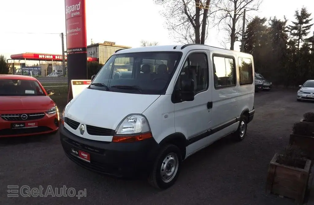 RENAULT Master 