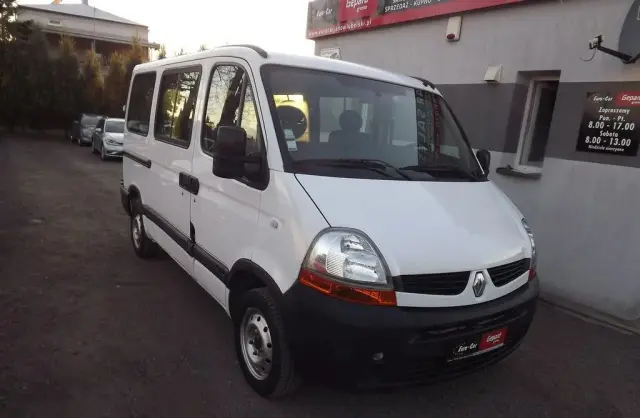 RENAULT Master 