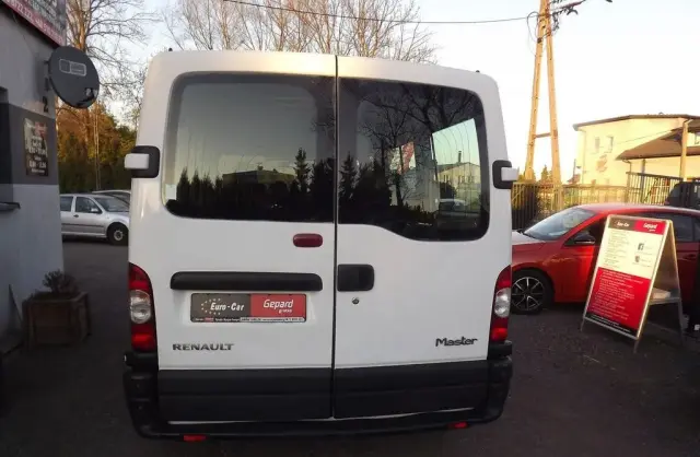 RENAULT Master 