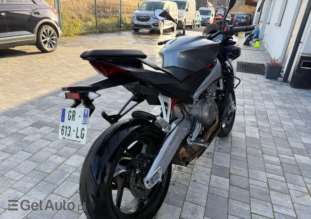 APRILIA Tuono 