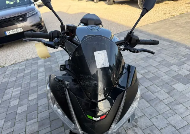 APRILIA Tuono 