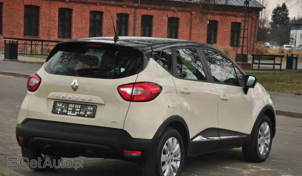 RENAULT Captur 