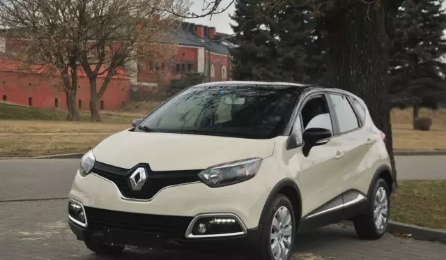 RENAULT Captur 