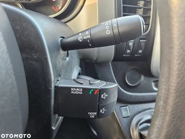 RENAULT Trafic L2H1P2 Pack Clim