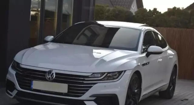 VOLKSWAGEN Arteon 