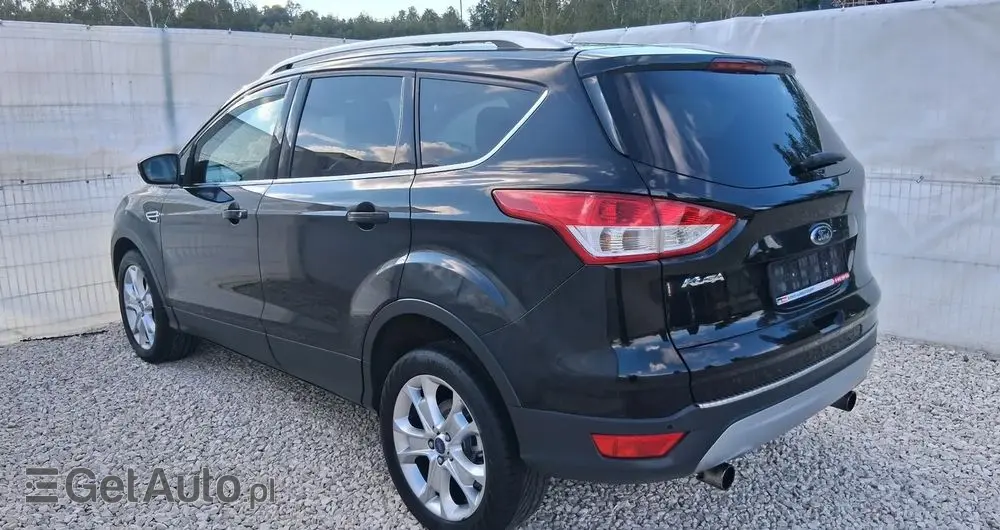 FORD Kuga 2.0 TDCi 4WD Titanium