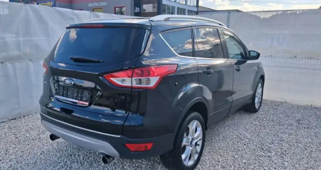 FORD Kuga 2.0 TDCi 4WD Titanium