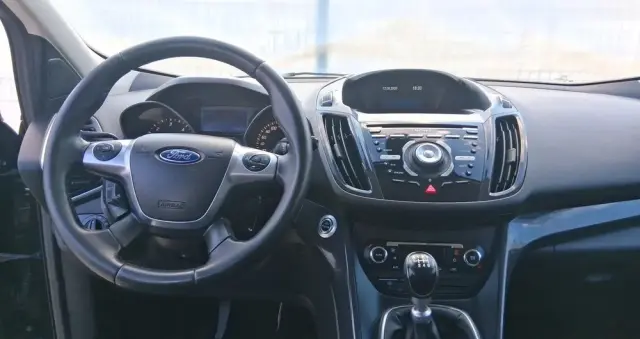 FORD Kuga 2.0 TDCi 4WD Titanium