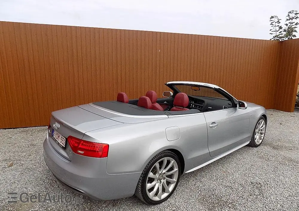AUDI A5 Cabrio 2.0 TDI S tronic sport