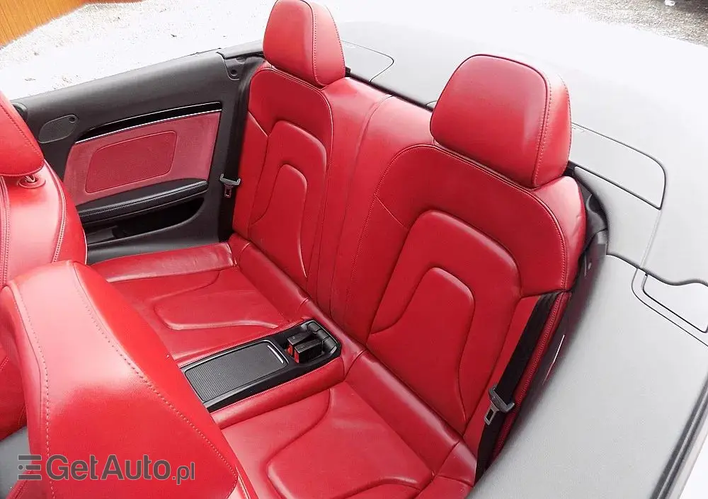 AUDI A5 Cabrio 2.0 TDI S tronic sport