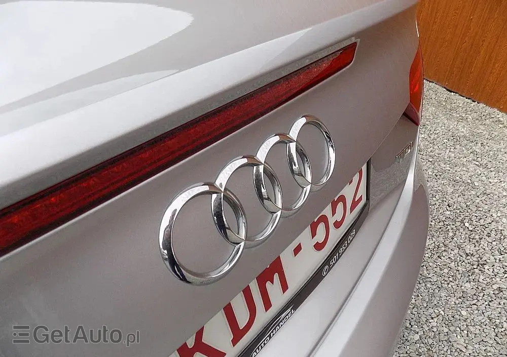 AUDI A5 Cabrio 2.0 TDI S tronic sport