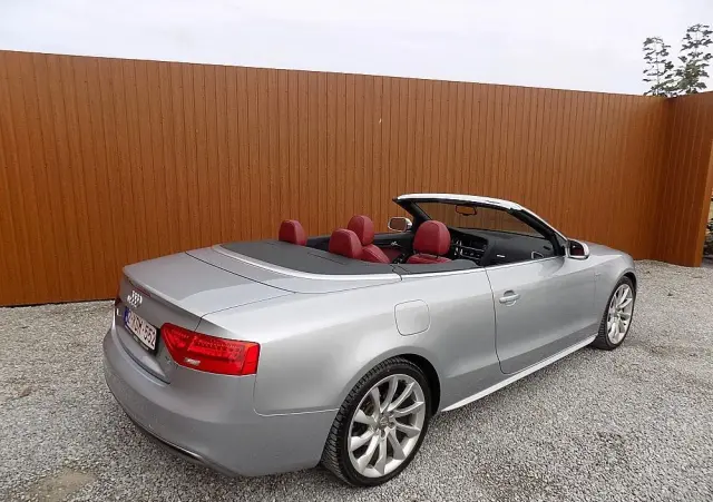 AUDI A5 Cabrio 2.0 TDI S tronic sport