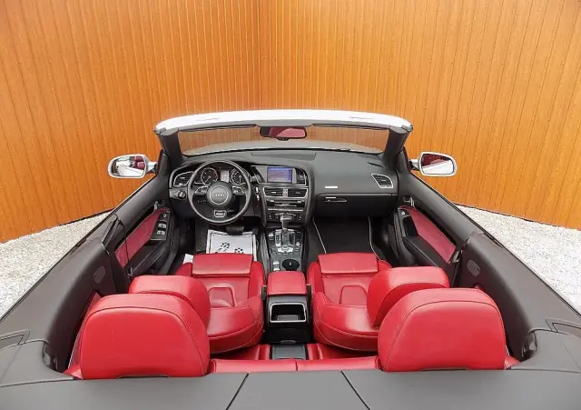 AUDI A5 Cabrio 2.0 TDI S tronic sport