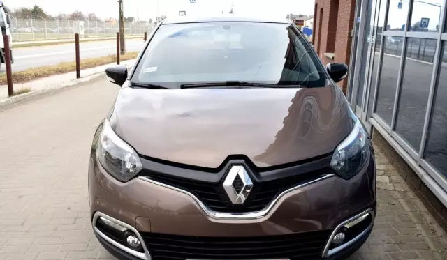 RENAULT Captur 