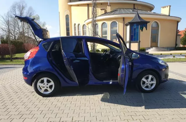 FORD Fiesta 