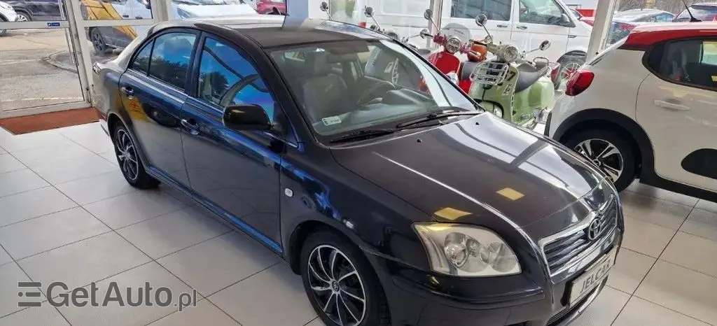 TOYOTA Avensis 