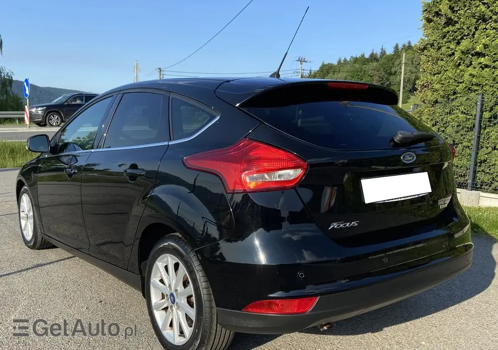 FORD Focus 1.0 EcoBoost Titanium
