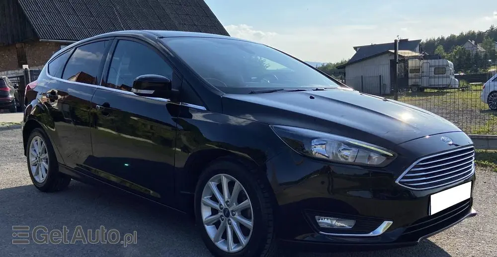 FORD Focus 1.0 EcoBoost Titanium