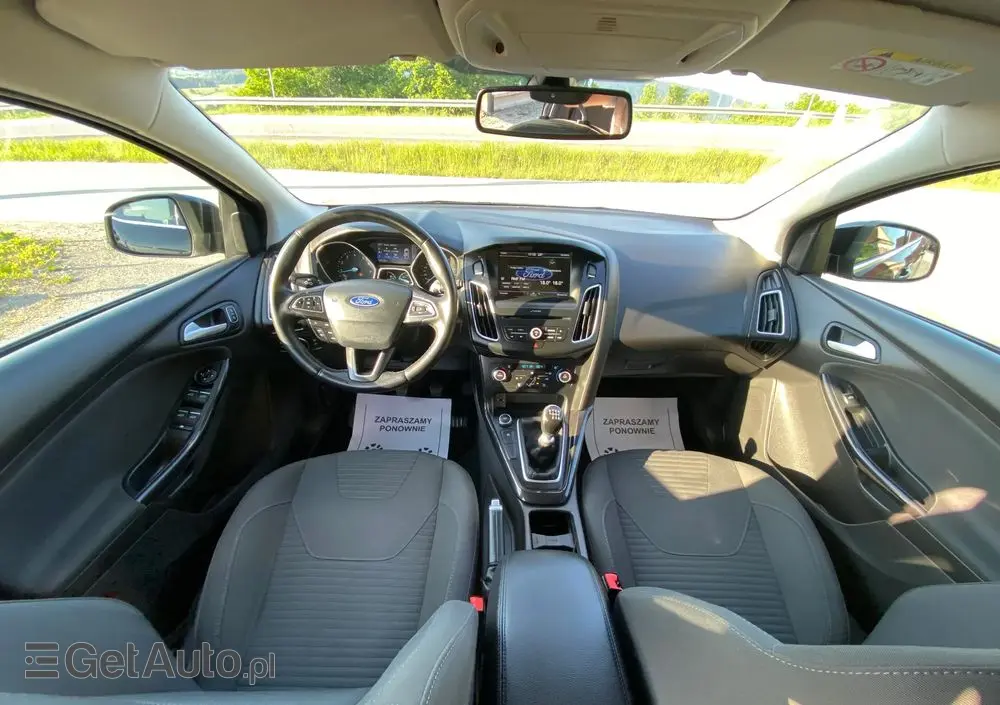 FORD Focus 1.0 EcoBoost Titanium