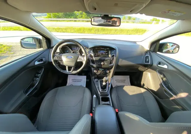 FORD Focus 1.0 EcoBoost Titanium