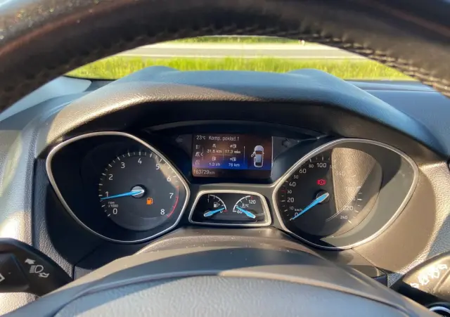 FORD Focus 1.0 EcoBoost Titanium