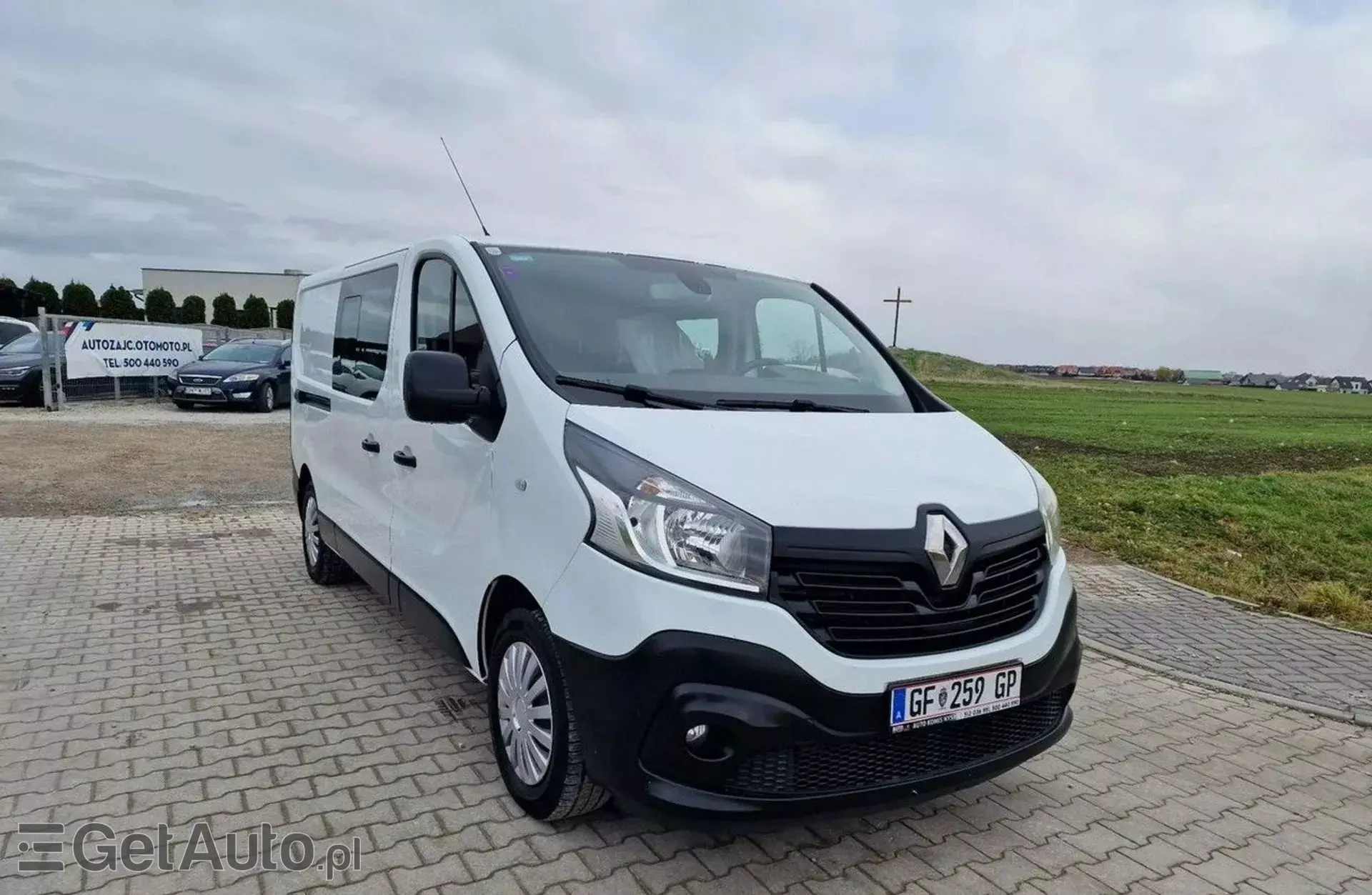 RENAULT Trafic 