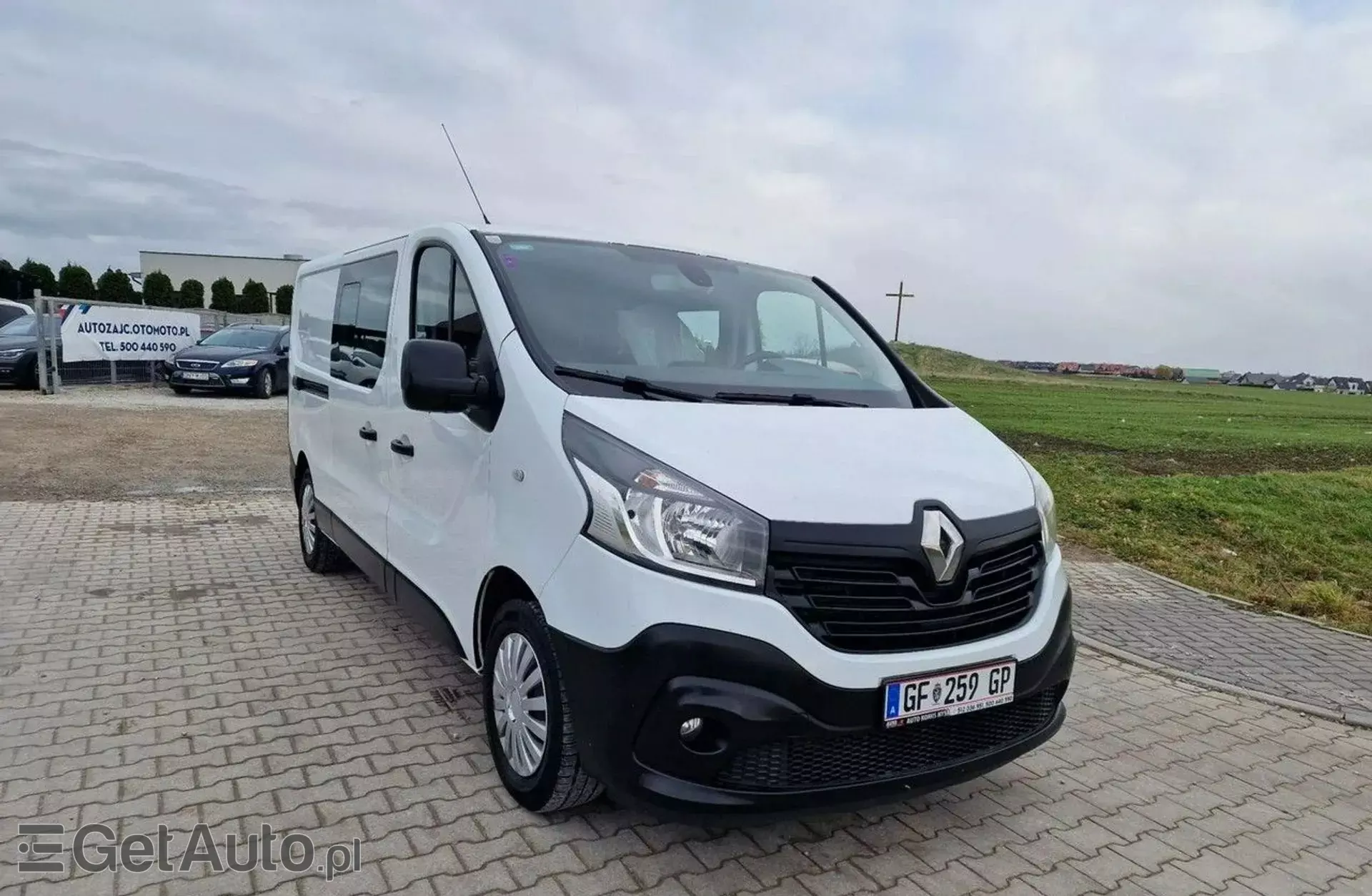 RENAULT Trafic 