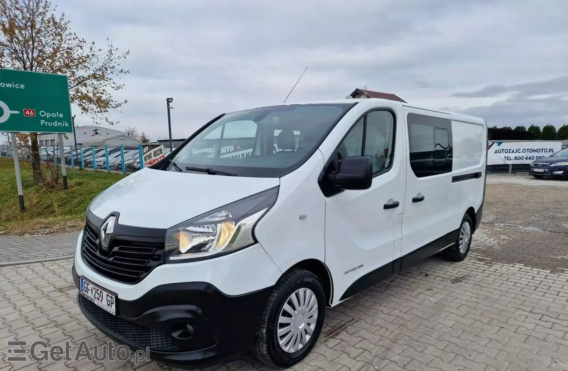 RENAULT Trafic 