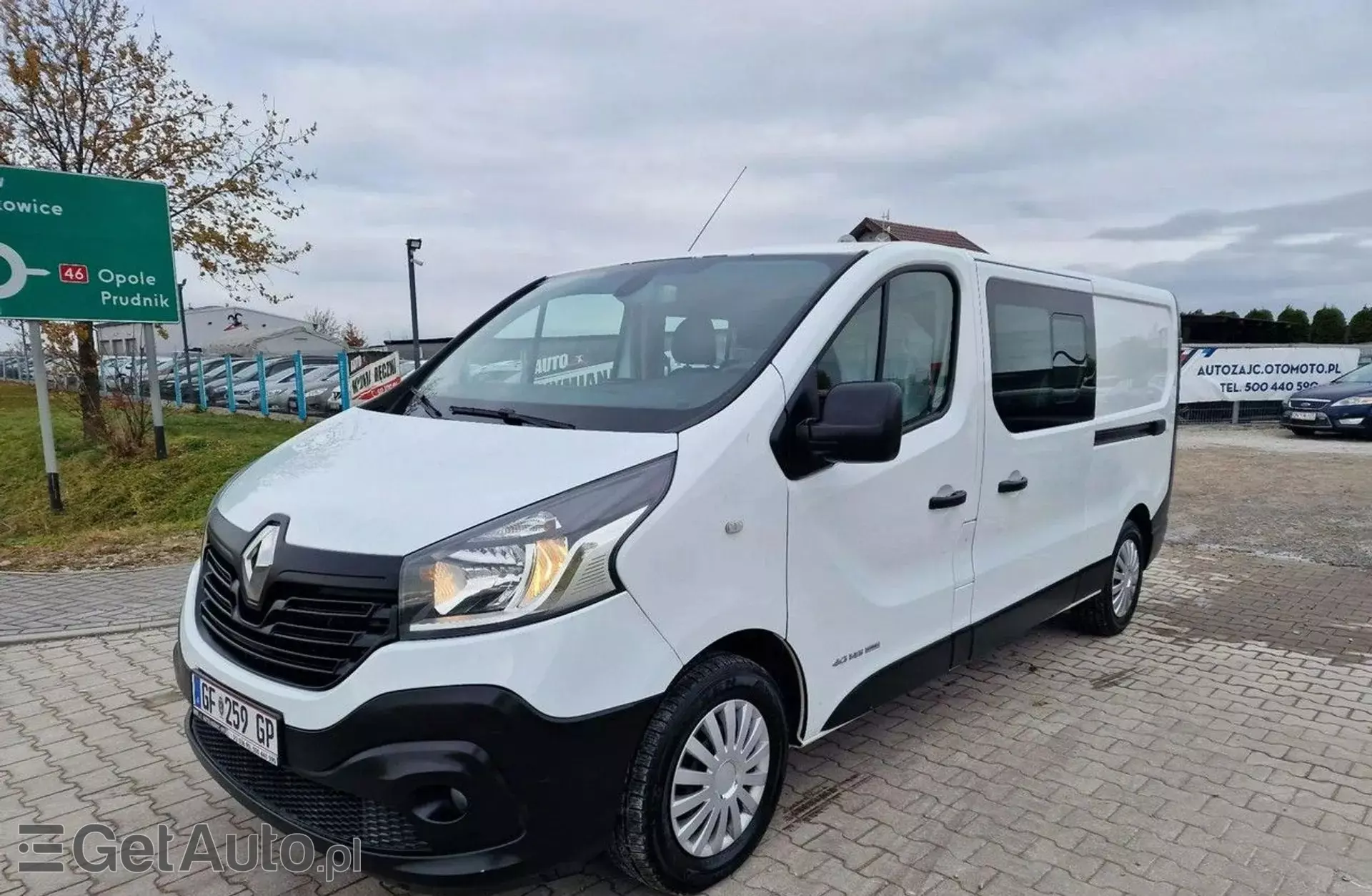 RENAULT Trafic 