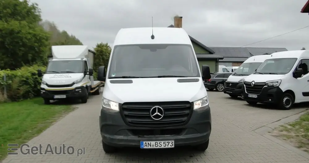 MERCEDES-BENZ SPRINTER 