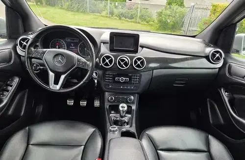 MERCEDES-BENZ Klasa B 