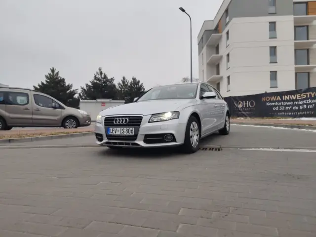 AUDI A4 A4
