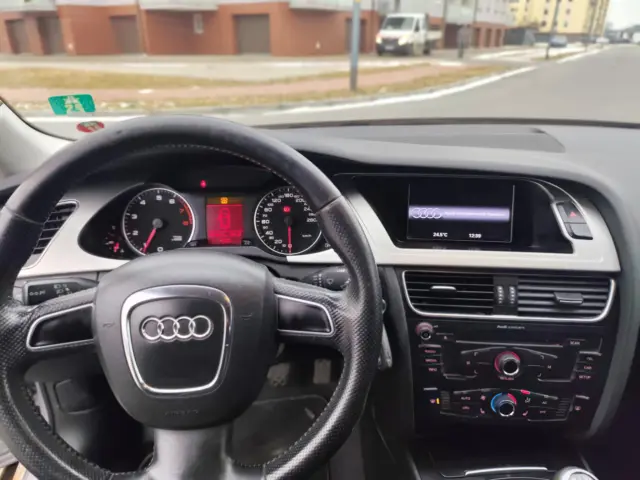 AUDI A4 A4