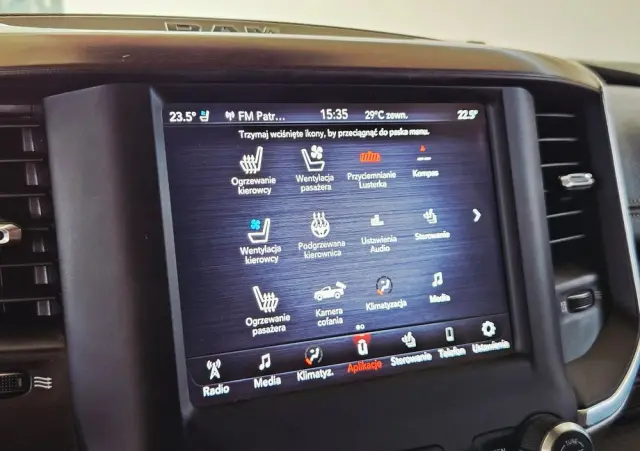 RAM 1500 5.7 Crew Cab Laramie