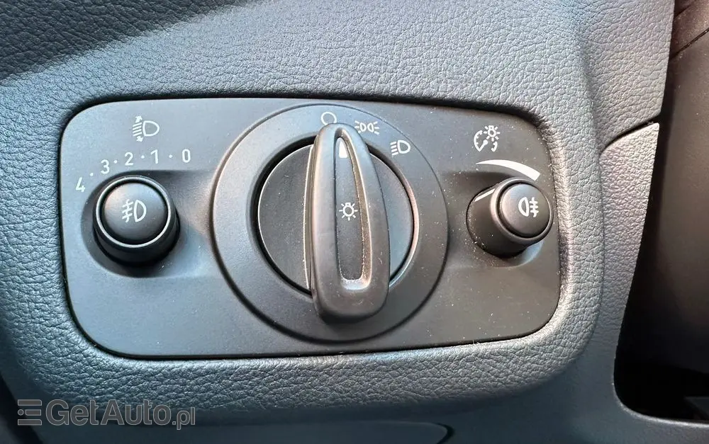 FORD C-MAX 1.0 EcoBoost Ambiente ASS