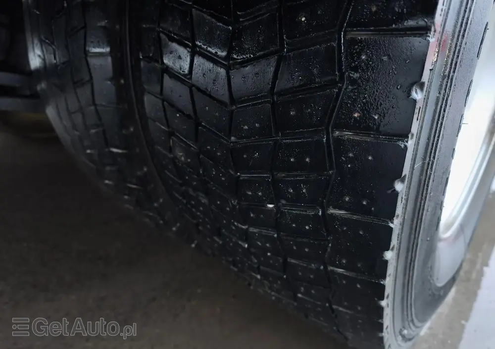 RENAULT PREMIUM 26.380 6X2 CHŁODNIA IZOTERMA 23 PALETY 