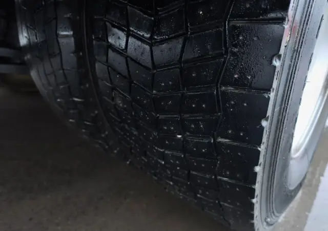 RENAULT PREMIUM 26.380 6X2 CHŁODNIA IZOTERMA 23 PALETY 