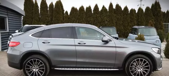 MERCEDES-BENZ GLC 
