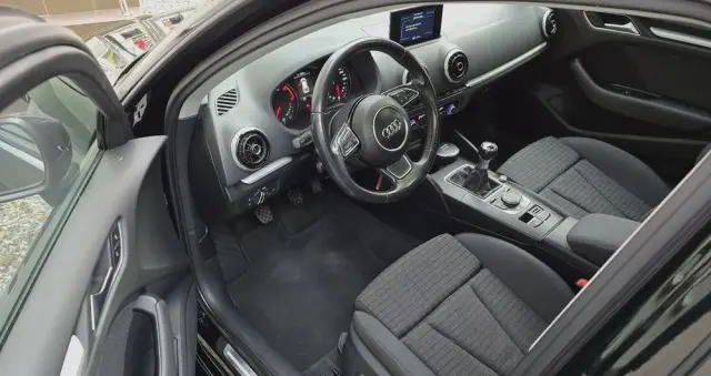 AUDI A3 Sportback 2.0 TDI Ambiente