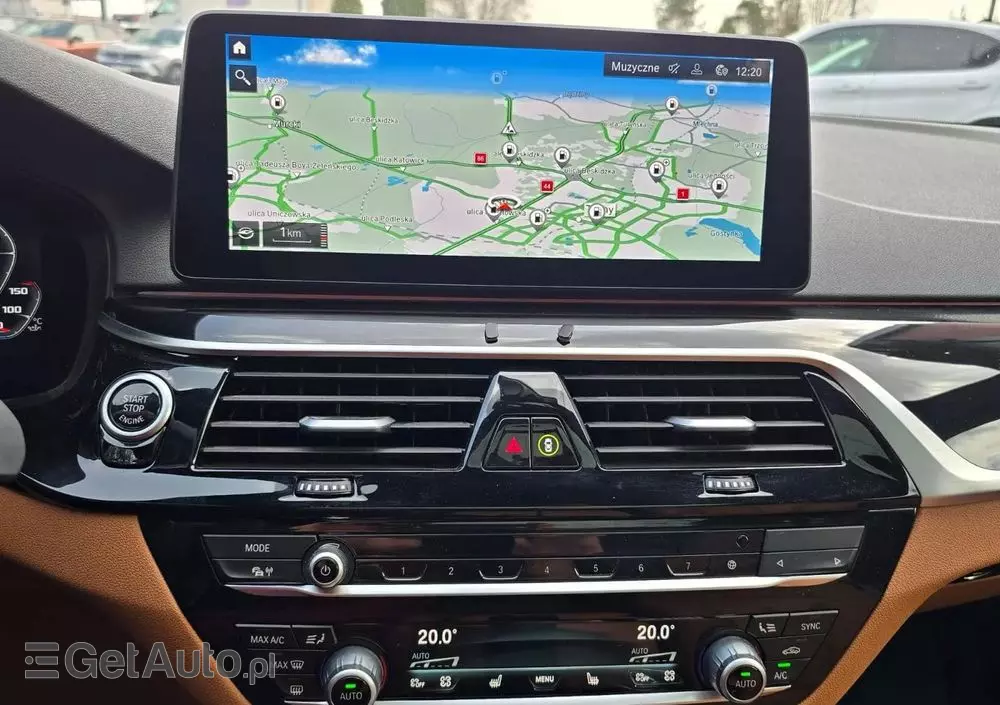 BMW Seria 5 520d xDrive Touring M Sport Edition