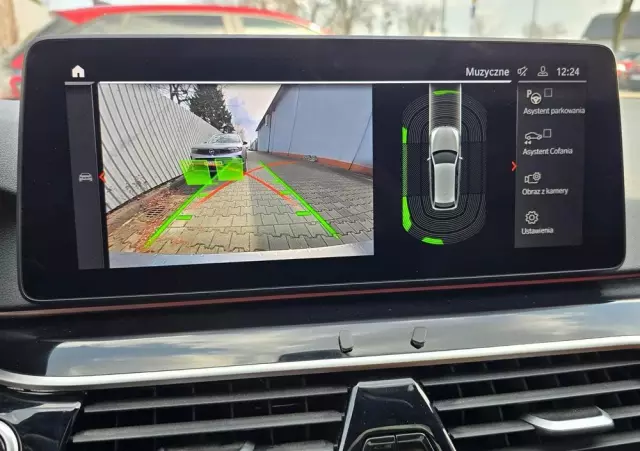 BMW Seria 5 520d xDrive Touring M Sport Edition