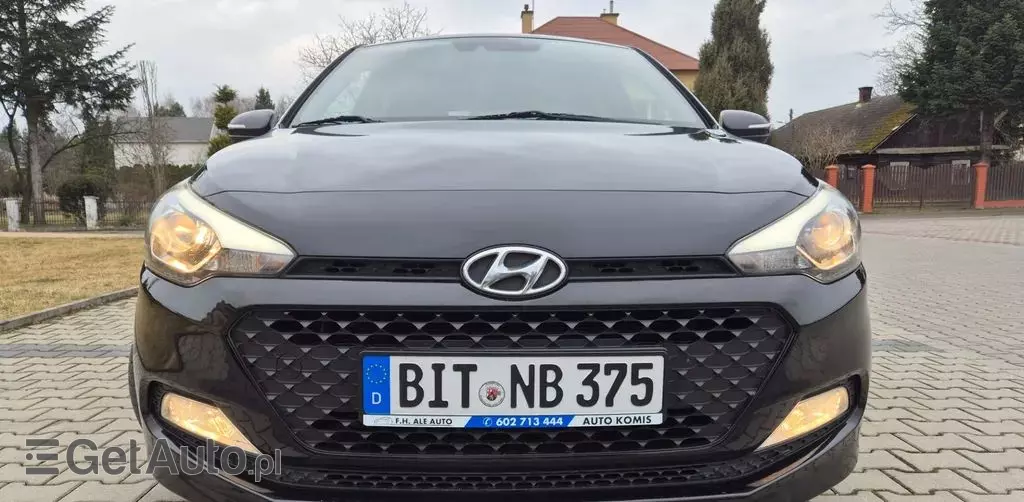 HYUNDAI I20 