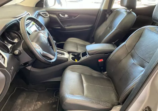 NISSAN Qashqai 1.6 dCi Xtronic N-Connecta