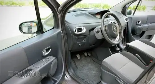 RENAULT Modus 