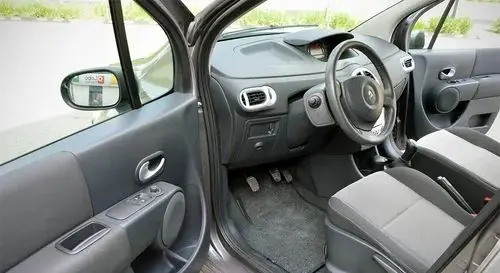 RENAULT Modus 