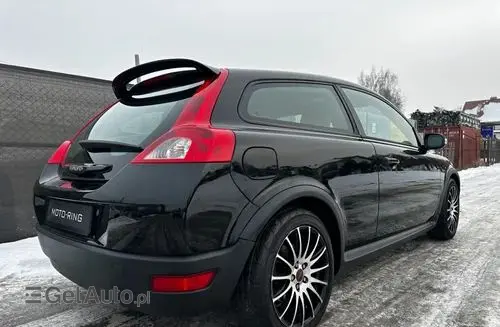 VOLVO C30 