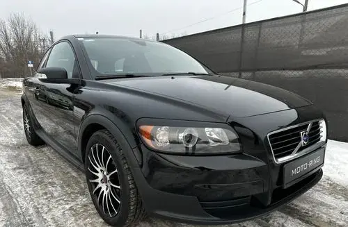 VOLVO C30 