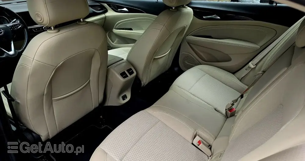 OPEL Insignia 1.5 Direct InjectionTurbo Business Innovation