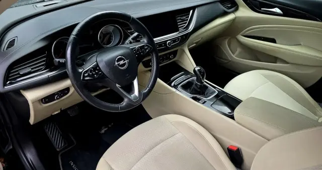 OPEL Insignia 1.5 Direct InjectionTurbo Business Innovation