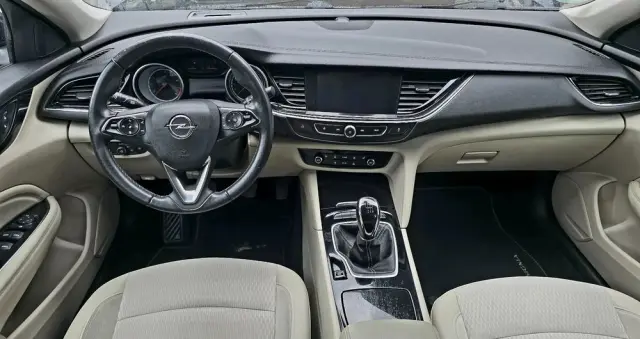 OPEL Insignia 1.5 Direct InjectionTurbo Business Innovation
